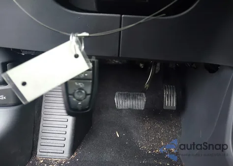 2025 Ford Mustang Mach-E Premium z USA, uszkodzony, nr VIN 3FMTK3SU3SMA44255